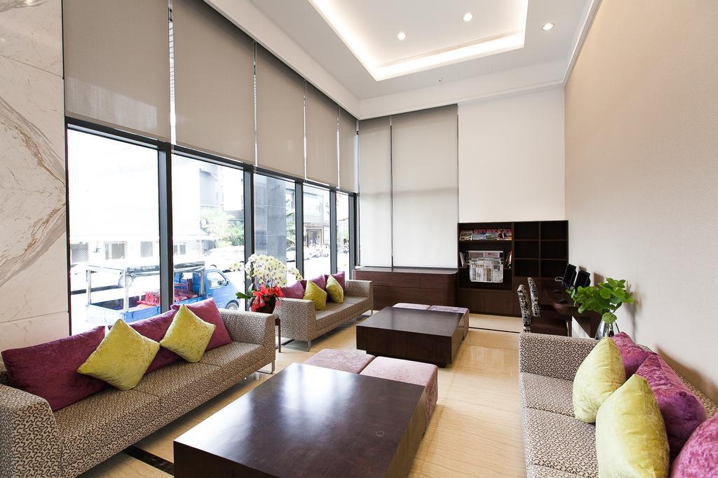 Hoya Hotel T'ai-tung Esterno foto