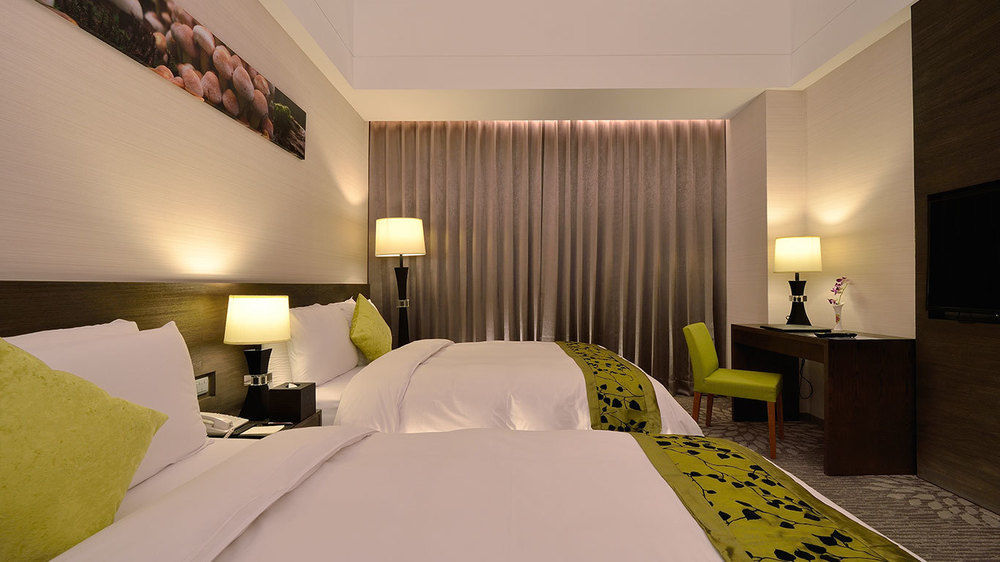 Hoya Hotel T'ai-tung Esterno foto